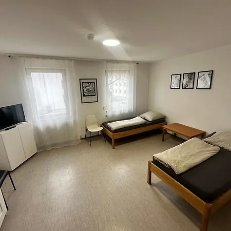 Und Monteurzimmer Bw Nr 1 *